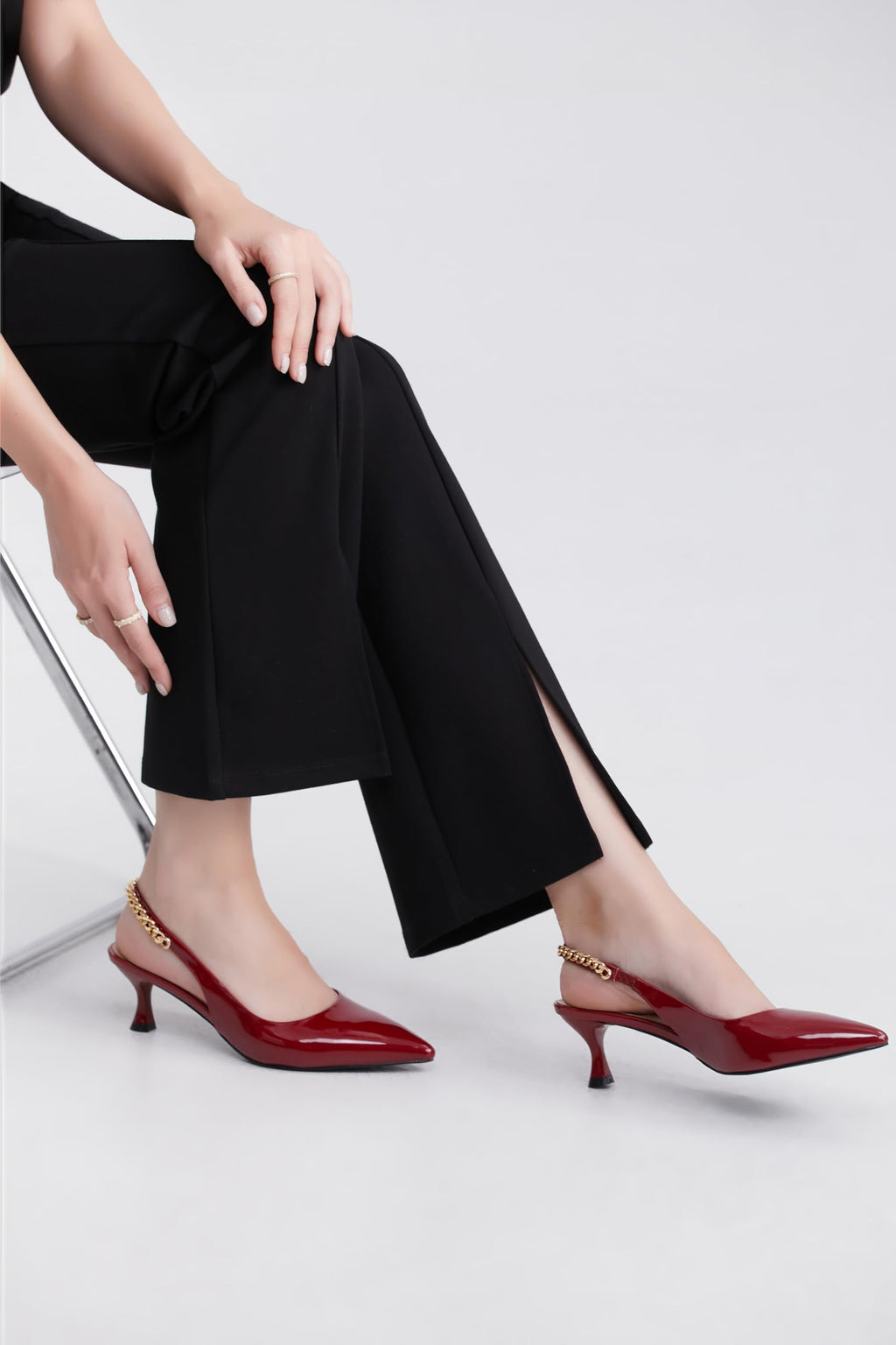 iiimmu Women's Stiletto Heels Closed Pointed Toe 4 in Heels for Women Patent Leather Pumps with Chain Wedding Party Dress Prom Heels Slingback Pumps