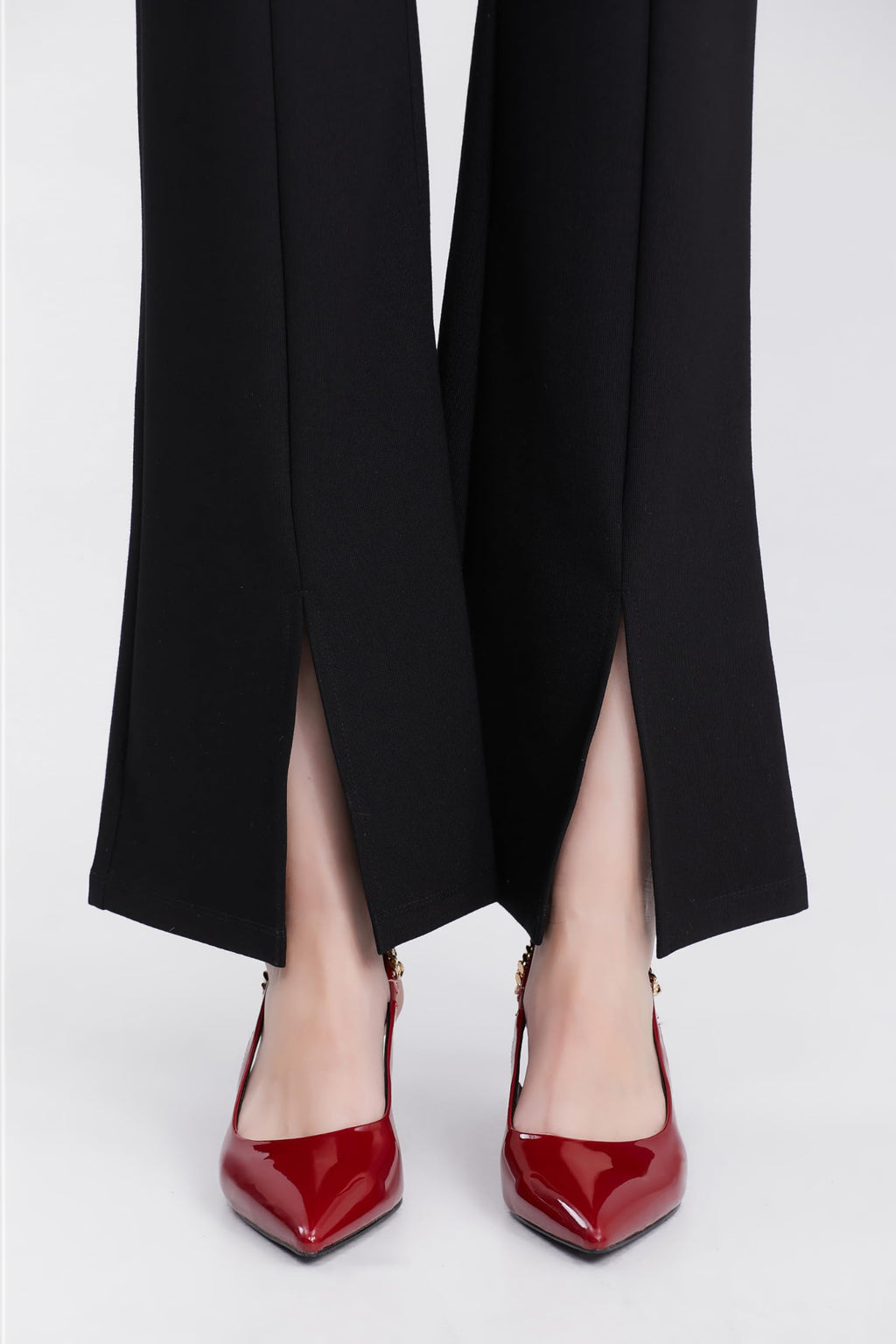 iiimmu Women's Stiletto Heels Closed Pointed Toe 4 in Heels for Women Patent Leather Pumps with Chain Wedding Party Dress Prom Heels Slingback Pumps