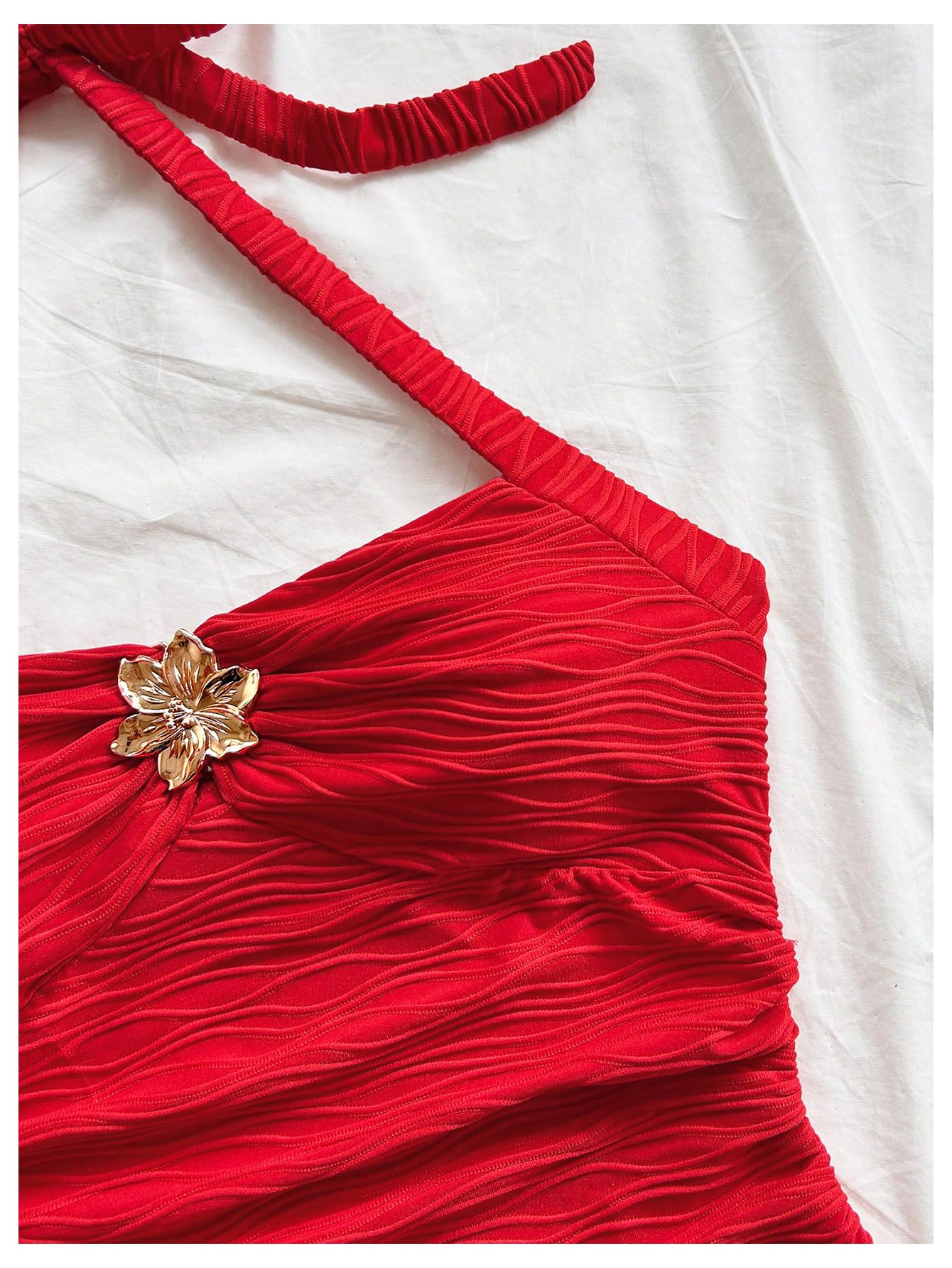 SOLY HUX Women's V Neck Halter Tops Open Back Y2k Ruched Floral Metal Summer Going Out Cami Tops