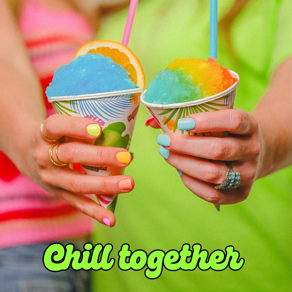 Hawaiian Shaved Ice S900A Snow Cone and Shaved Ice Machine with 2 Reusable Plastic Ice Mold Cups, Non-slip Mat, Instruction Manual, 1-year Manufacturer’s Warranty, 120V, White